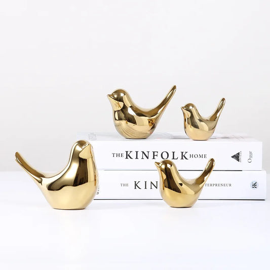 Estatuetas Decorativas de Pássaros – Cerâmica com Acabamento Dourado ou Prata